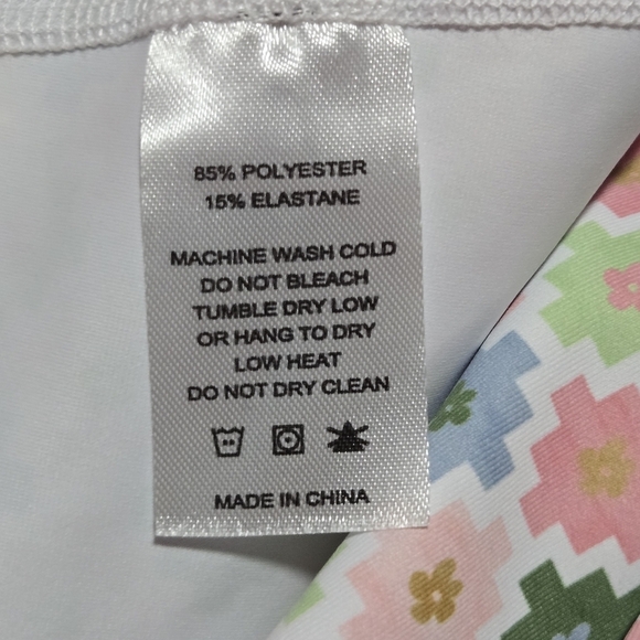 Smith & Quinn Women's Pink Multi Tile Geo Preppy Golf Leggings Size Large - Picture 7 of 7